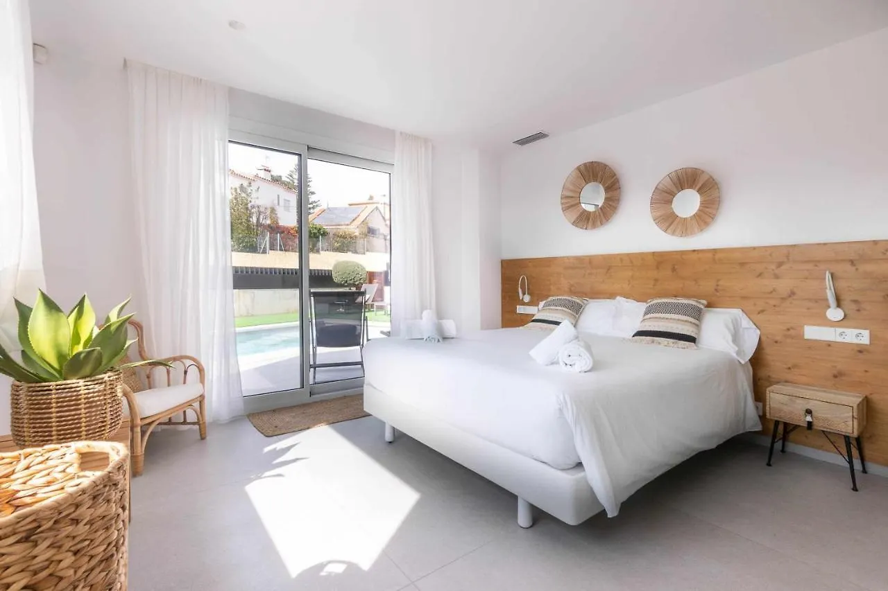 Naramia Sagaro Villa With Poolgarden10 Pax S'Agaro 0*,